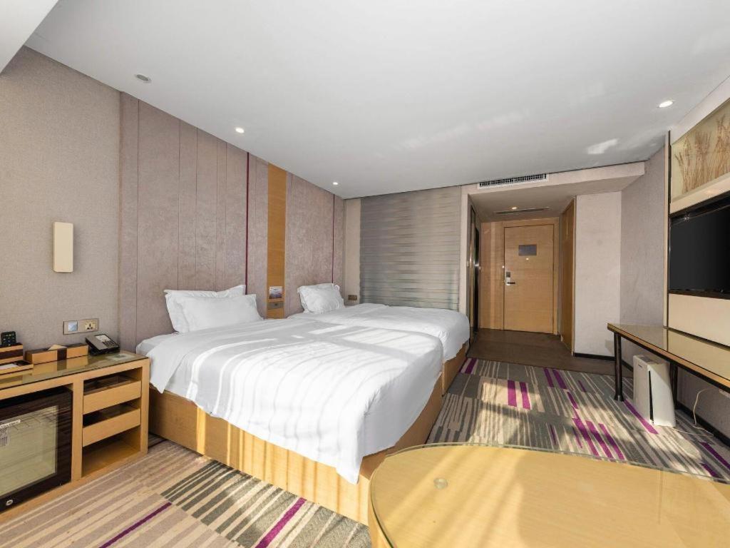 Lavande Hotel Nanchang Ai XI Hu Subway East Station Branch Esterno foto