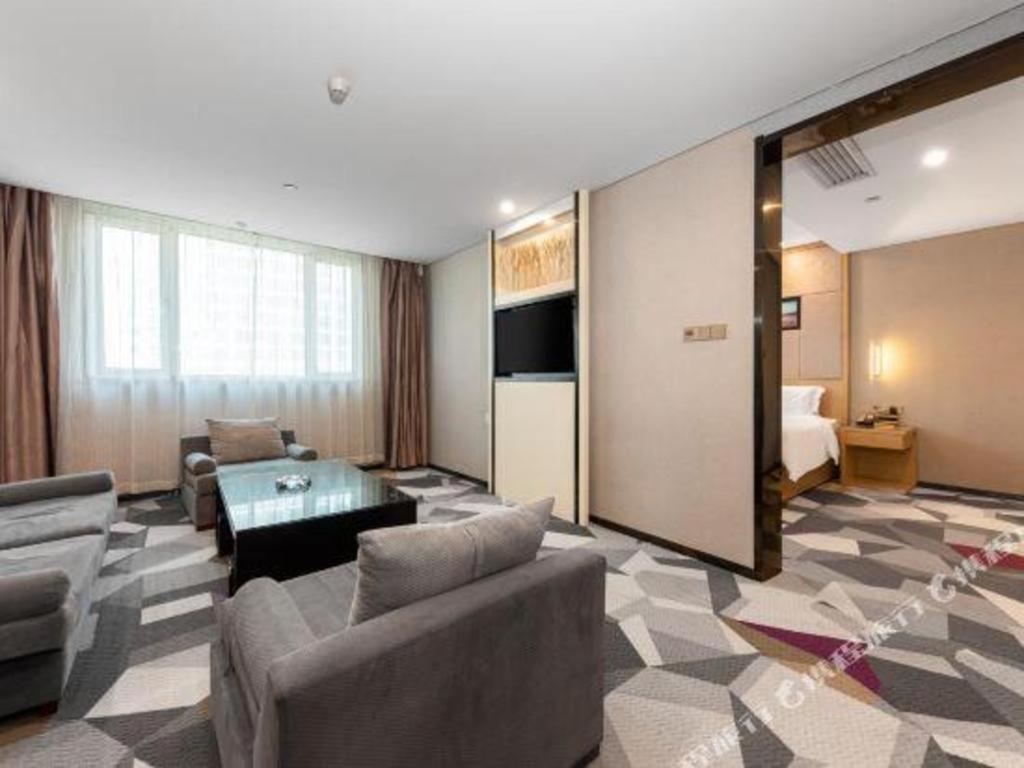 Lavande Hotel Nanchang Ai XI Hu Subway East Station Branch Esterno foto