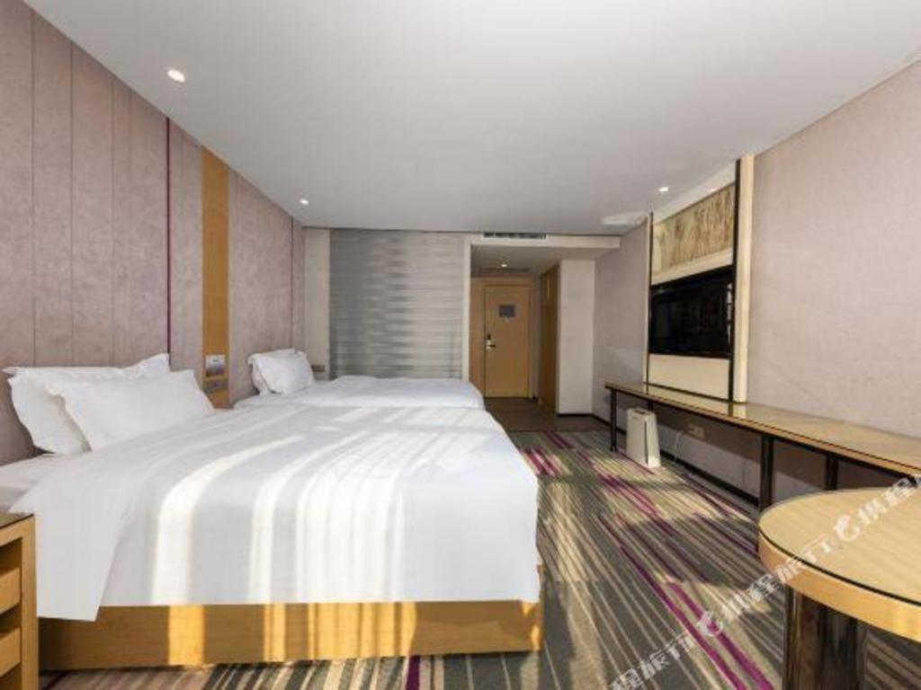 Lavande Hotel Nanchang Ai XI Hu Subway East Station Branch Esterno foto